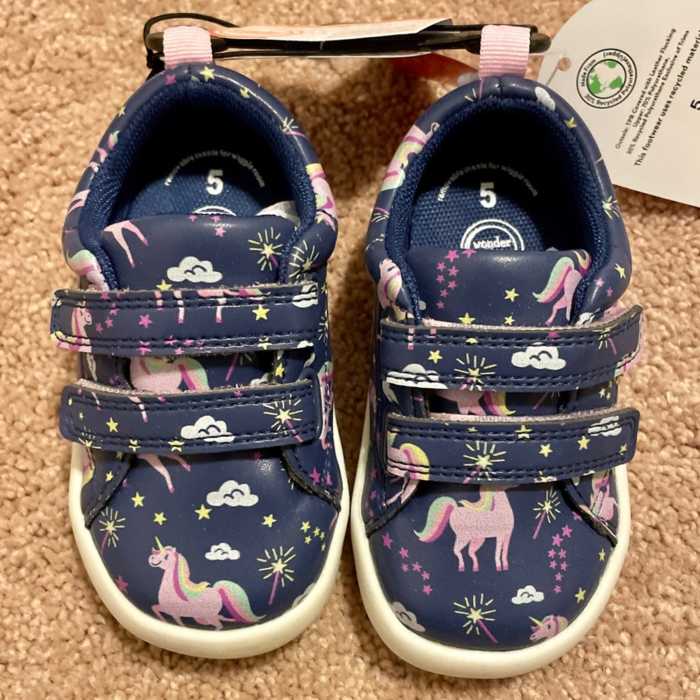 Baby Girl Shoes- Size 5